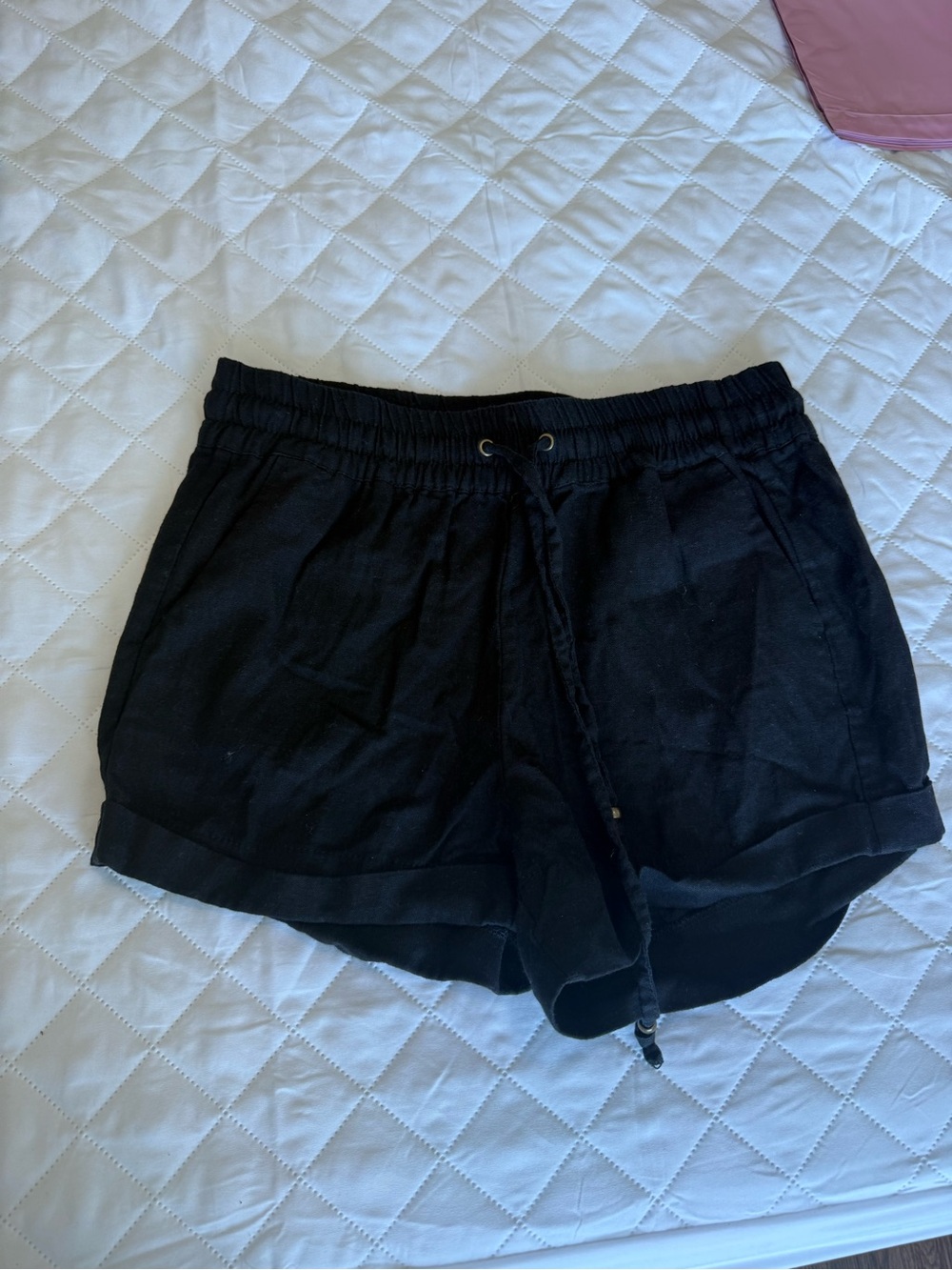Love Tree Black Drawstring Casual Athletic Shorts